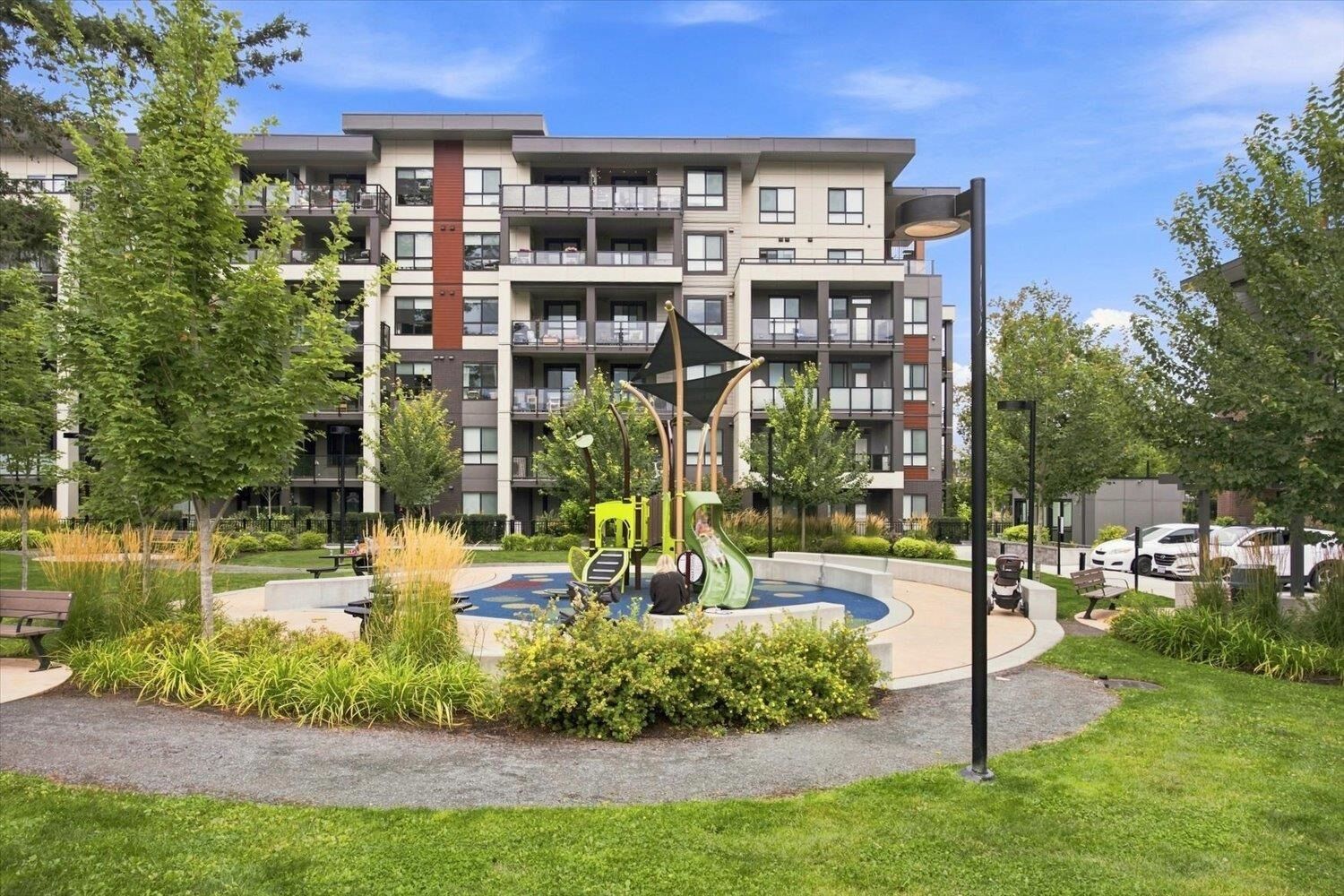 Property Photo:  45511 Campus Drive 410  BC V2R 6K8 