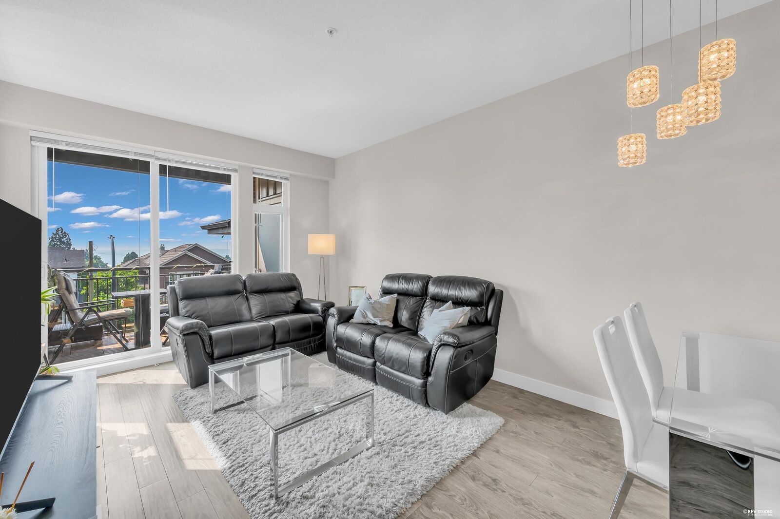 Property Photo:  963 Charland Avenue 2201  BC V3K 0E2 