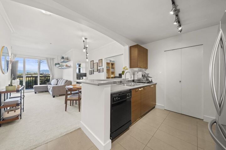 Property Photo: 6033 Katsura Street 209 BC V6Y 0B3