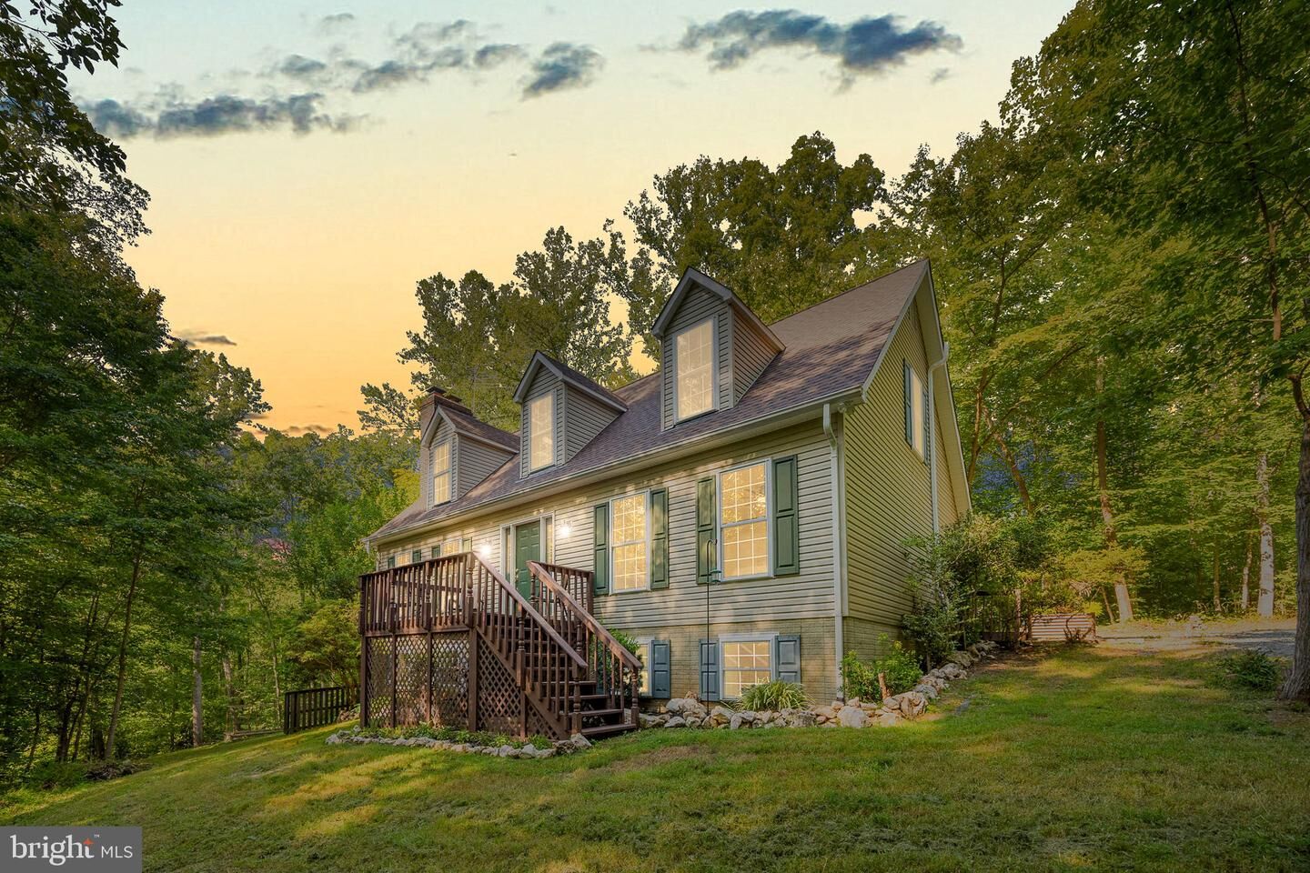 Property Photo: 11 Cobblestone Way VA 22406