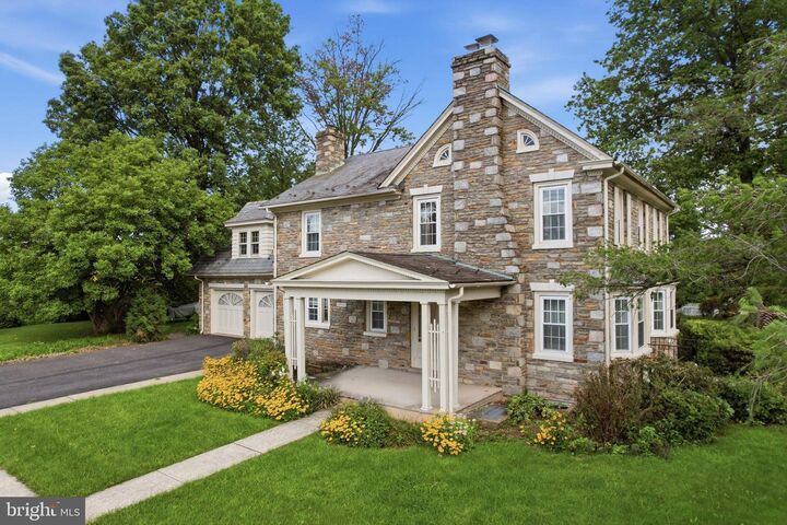 Property Photo:  421 Park Avenue  PA 18951 