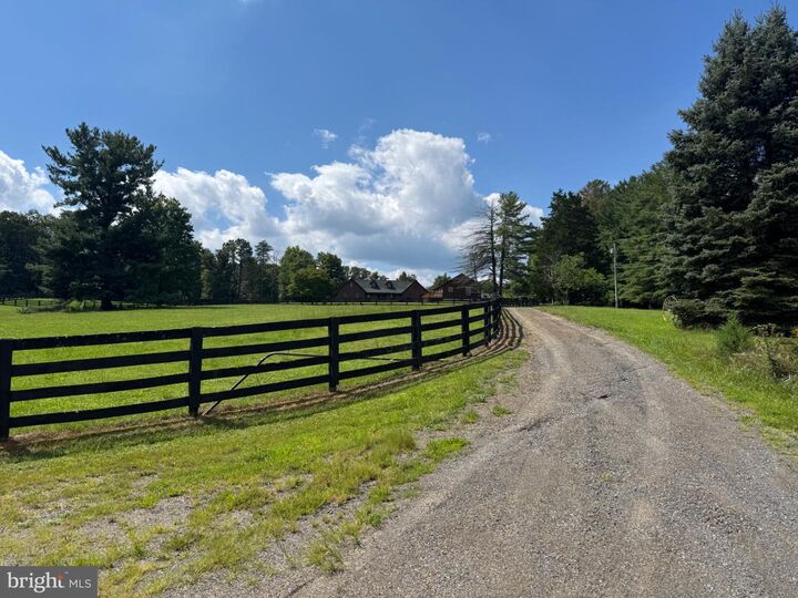 Property Photo:  329 Hawks Nest  WV 26823 