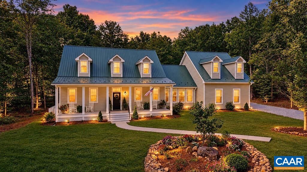 Property Photo: 858 Stoney Creek West VA 22958