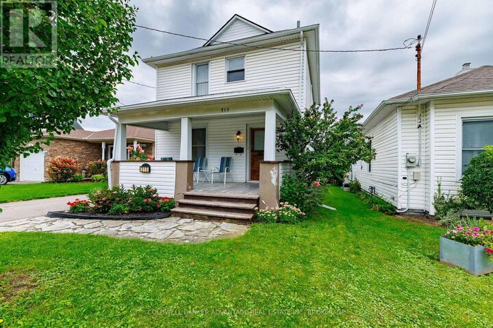 Property Photo:  315 Aqueduct Street  ON L3C 3J2 
