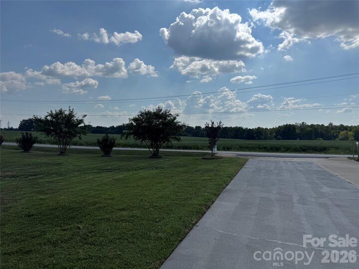 Property Photo:  1326 New House Road  NC 28150 