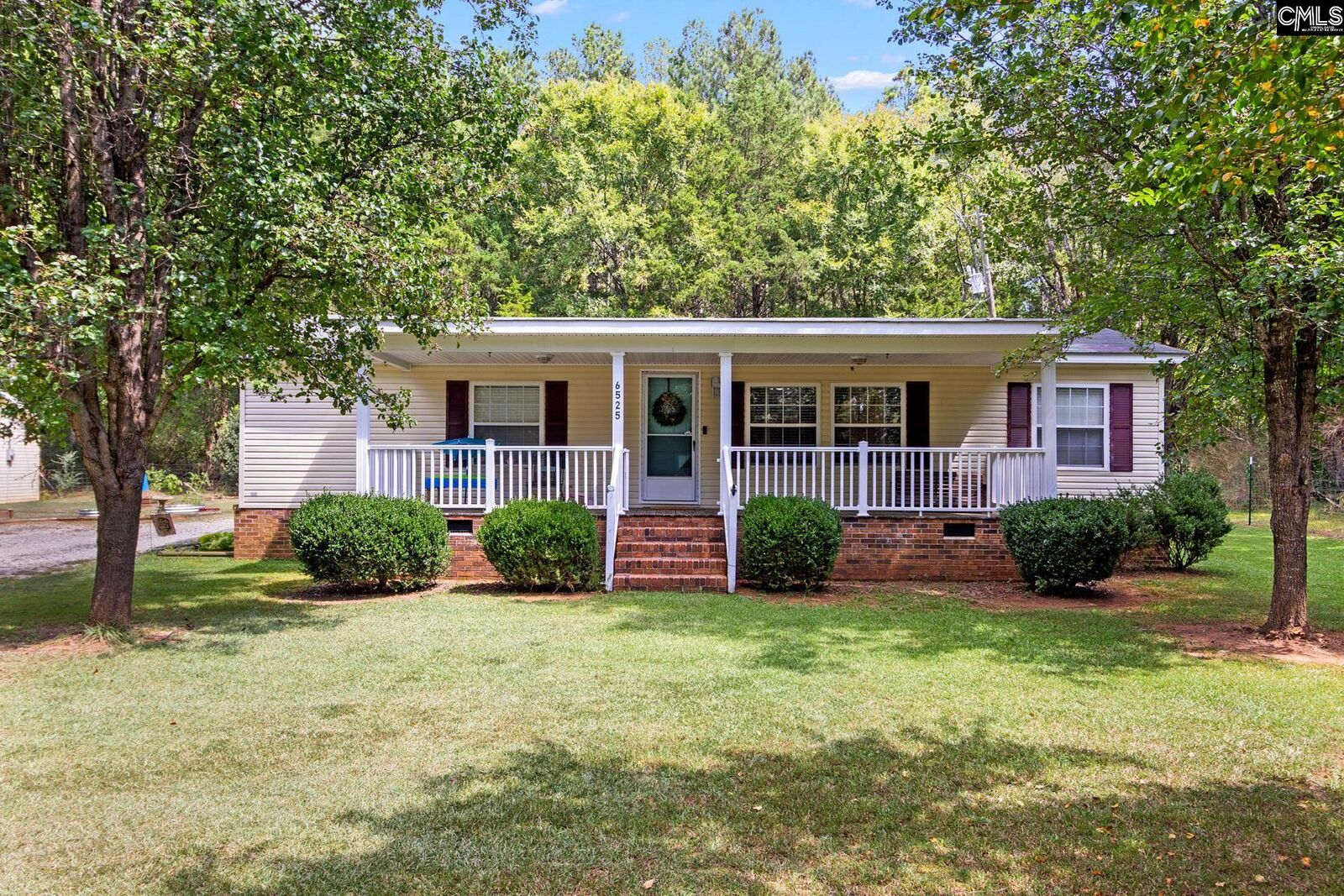 Property Photo: 6525 Highway 56 S SC 29325
