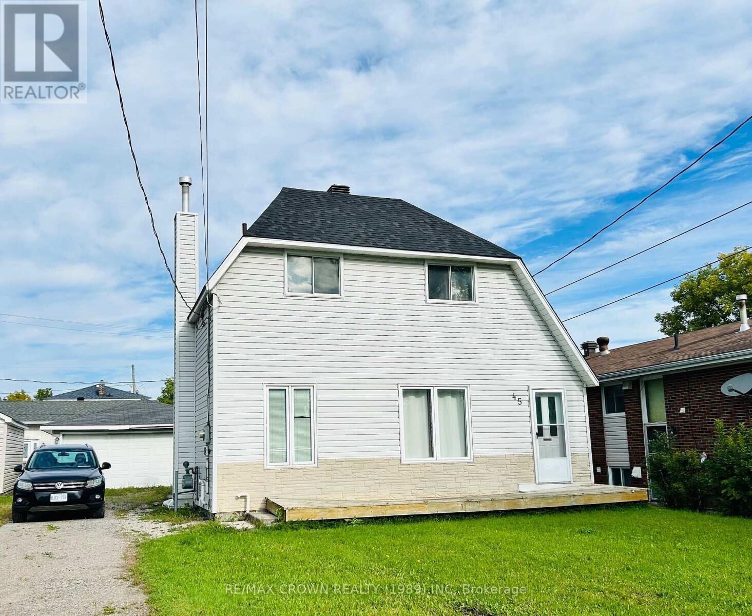 Property Photo:  45 Dallyn Avenue  ON P5N 1S7 