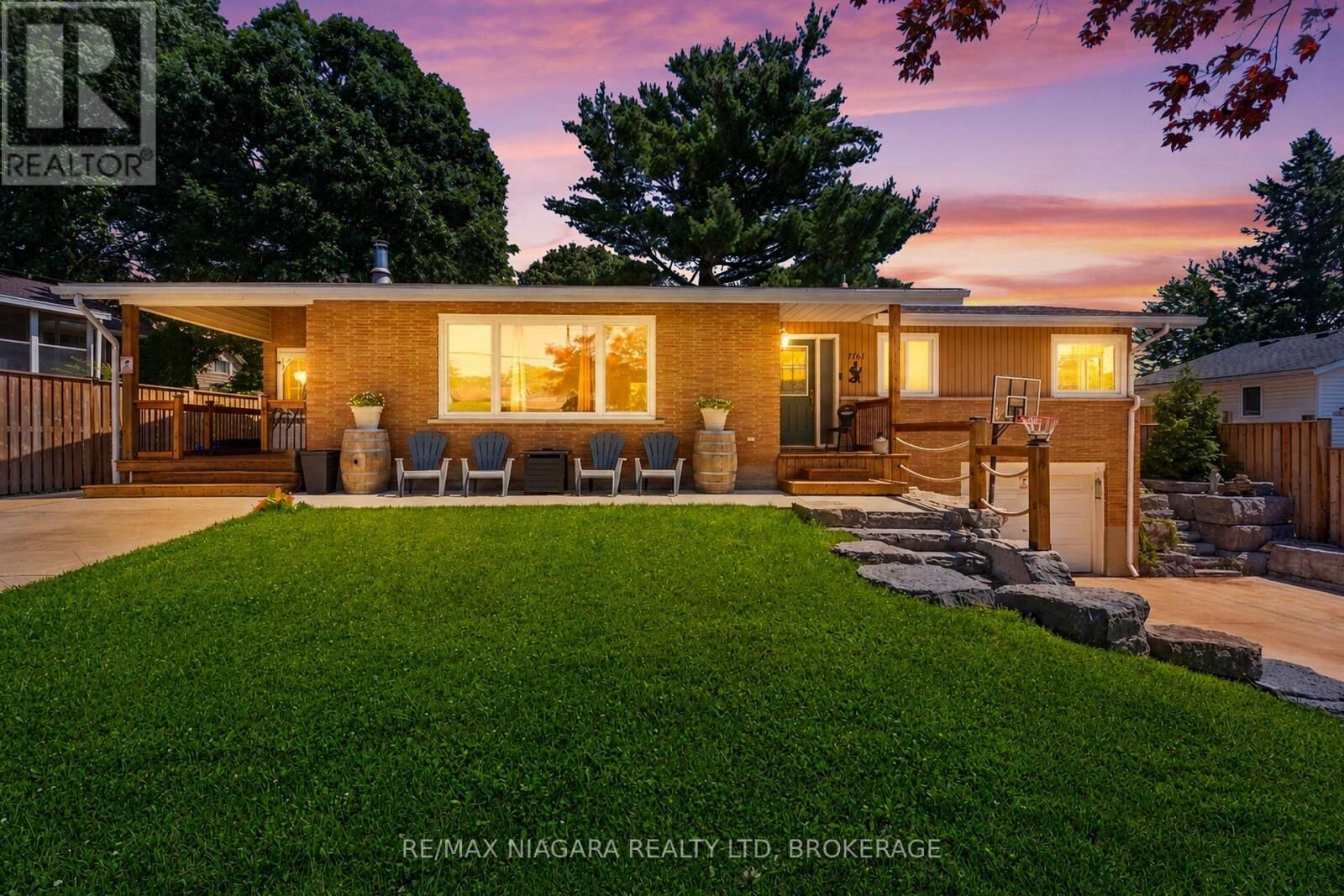 Property Photo:  1161 Haist Street  ON L0S 1E2 