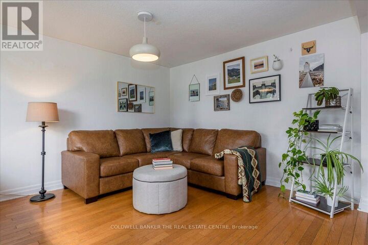 Property Photo:  18 Agnes Street  ON L4M 2S2 