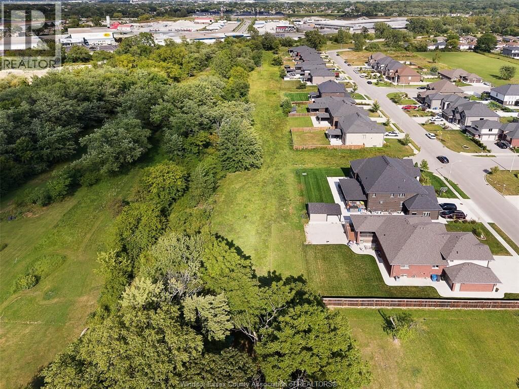 Property Photo:  V/L Farrow Avenue  ON N9E 3N5 