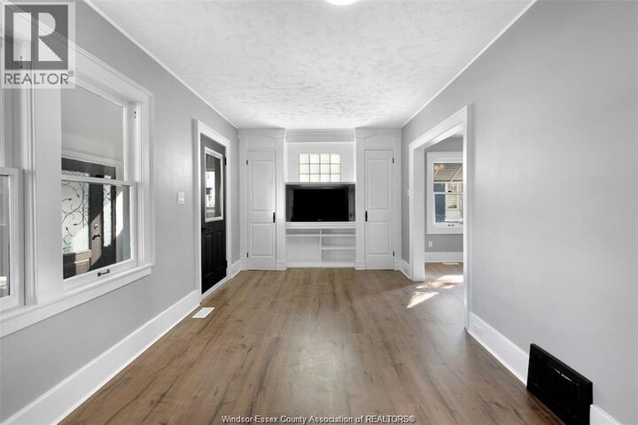 Property Photo: 1479 Lillian Avenue ON N8X 4A7