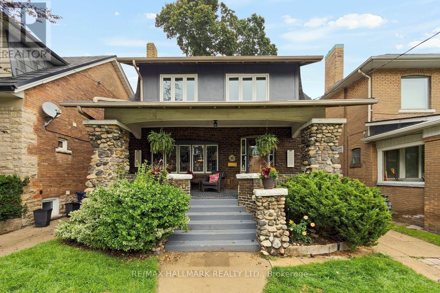 Property Photo:  173 High Park Avenue  ON M6P 2S3 
