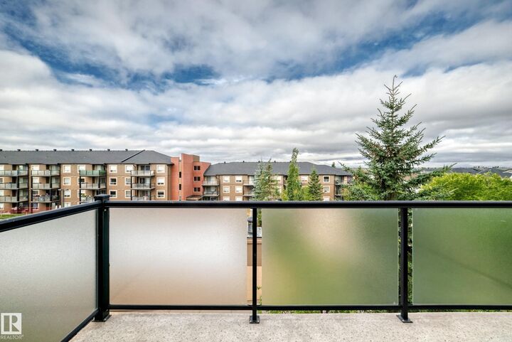Property Photo:  13907 136 Street NW 418  AB T6V 1Y5 