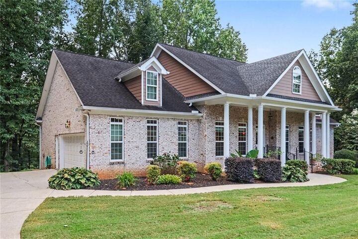 Property Photo:  5453 Copper Creek Road  GA 30542 