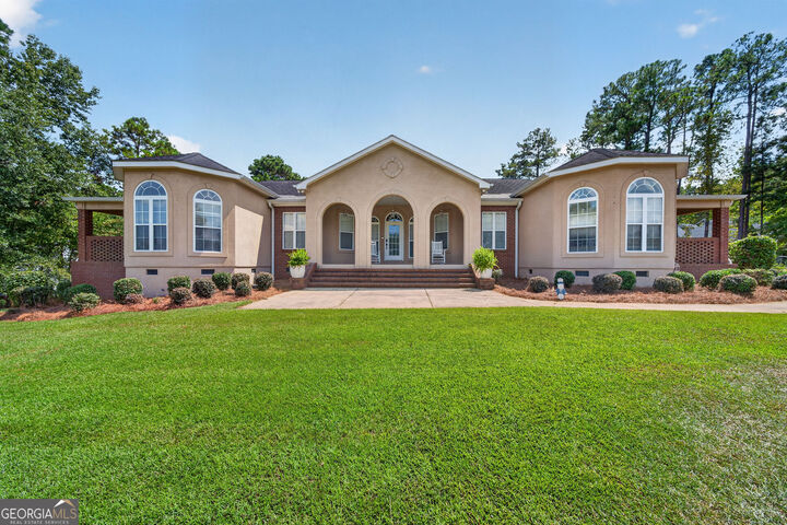 Property Photo:  103 Waters Edge Drive NE  GA 31061 