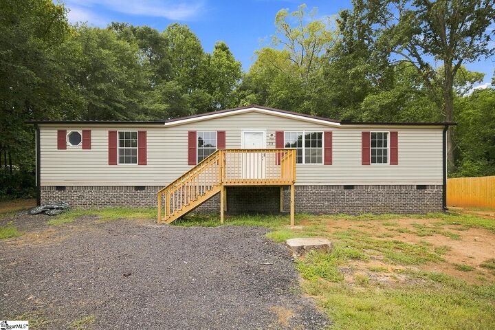 Property Photo:  213 Old River Road  SC 29669 