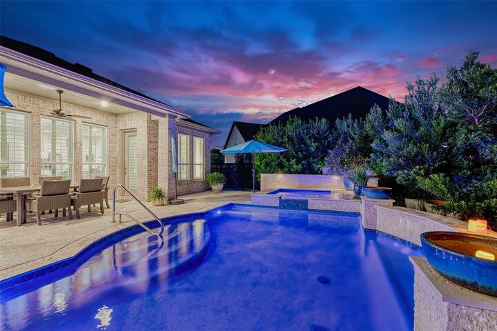 Property Photo: 5606 Water Terrace Lane TX 77441