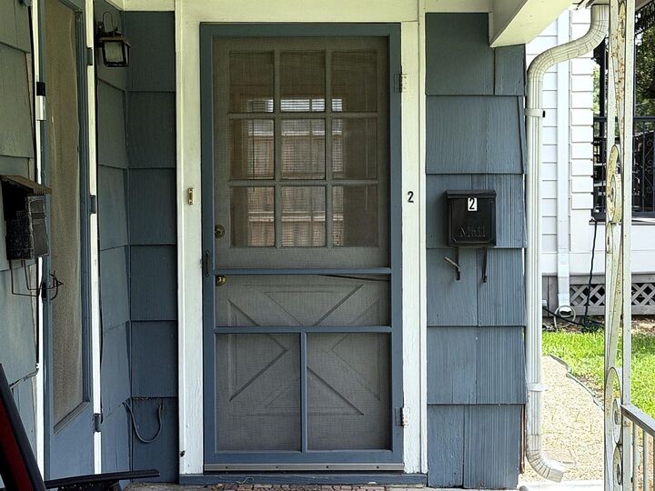 Property Photo: 1103 E 23rd Street 2 TX 77009