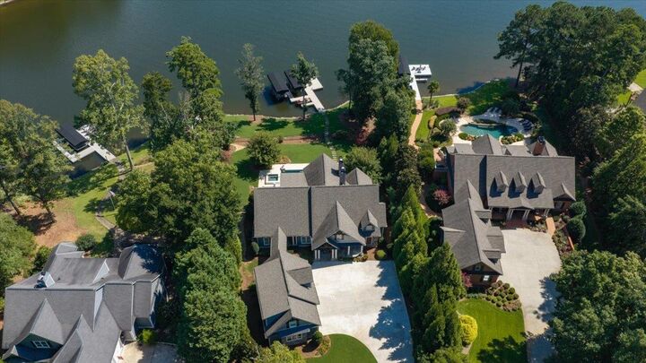 Property Photo:  166 Waters Edge Drive  GA 31024-5678 