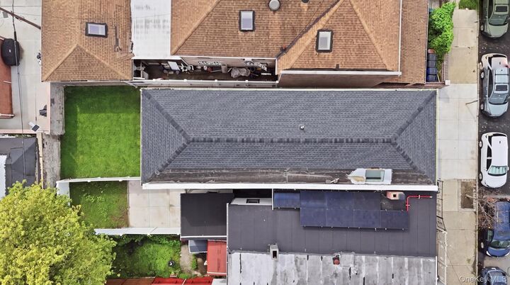 Property Photo:  207 Hale Avenue  NY 11208 