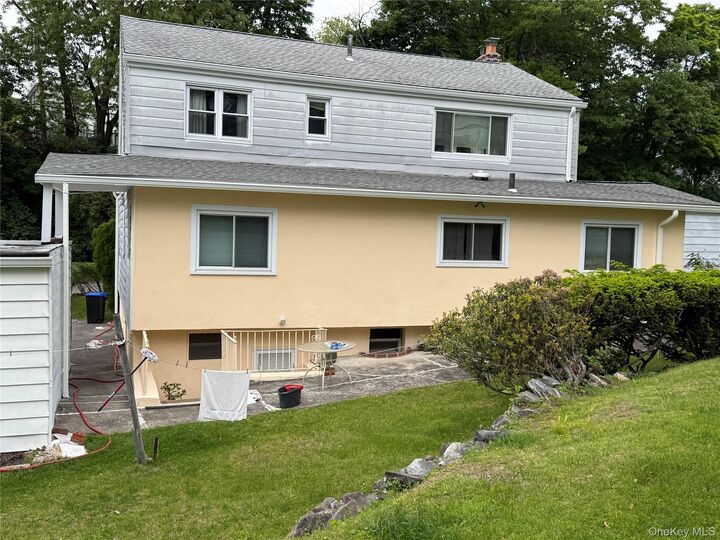 Property Photo:  80 Roberts Lane  NY 10701 