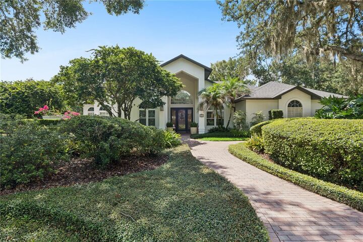 Property Photo: 395 Eagle Creek Circle FL 32746