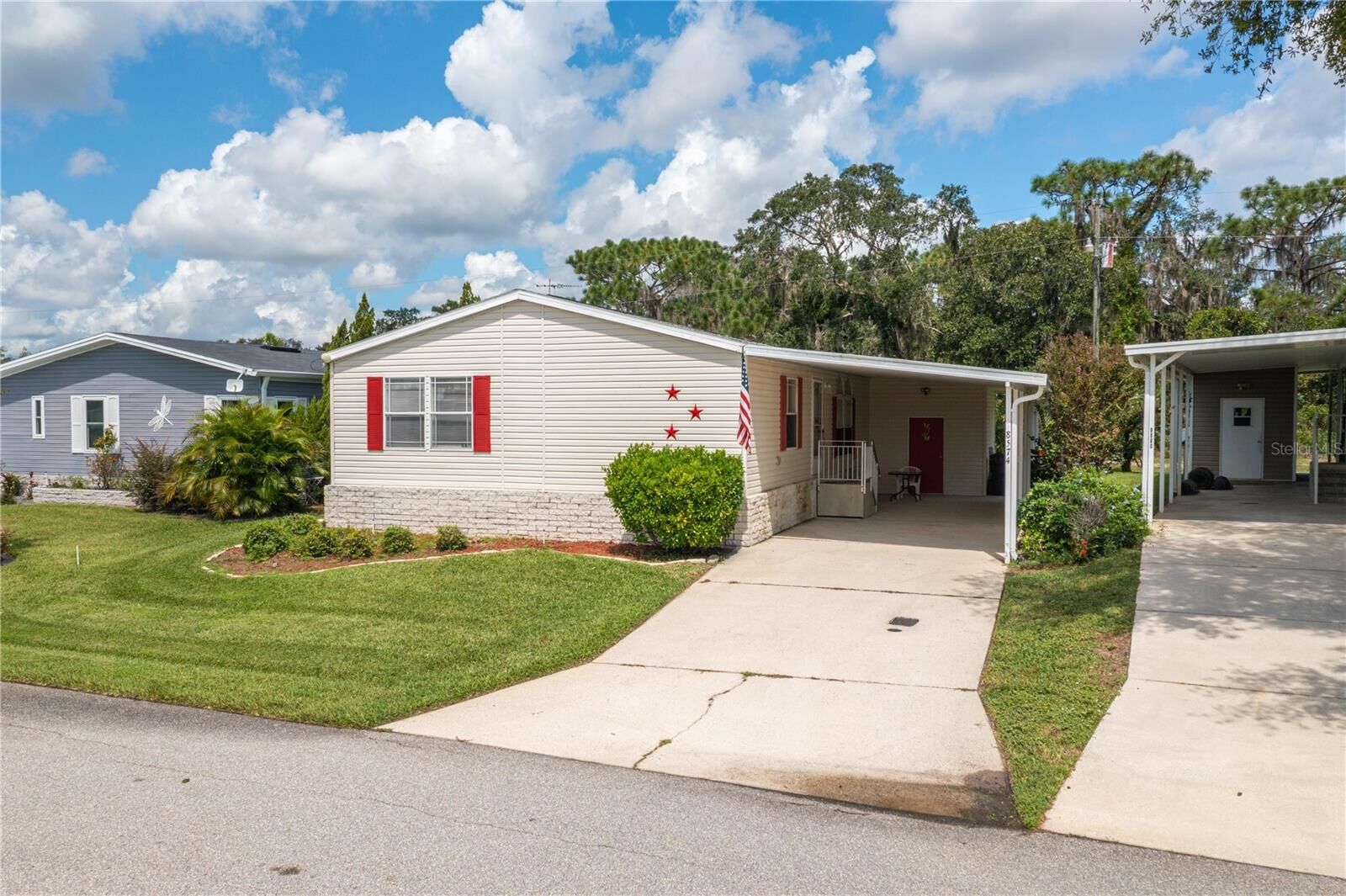 Property Photo: 8574 Breeze Hill Drive FL 33898