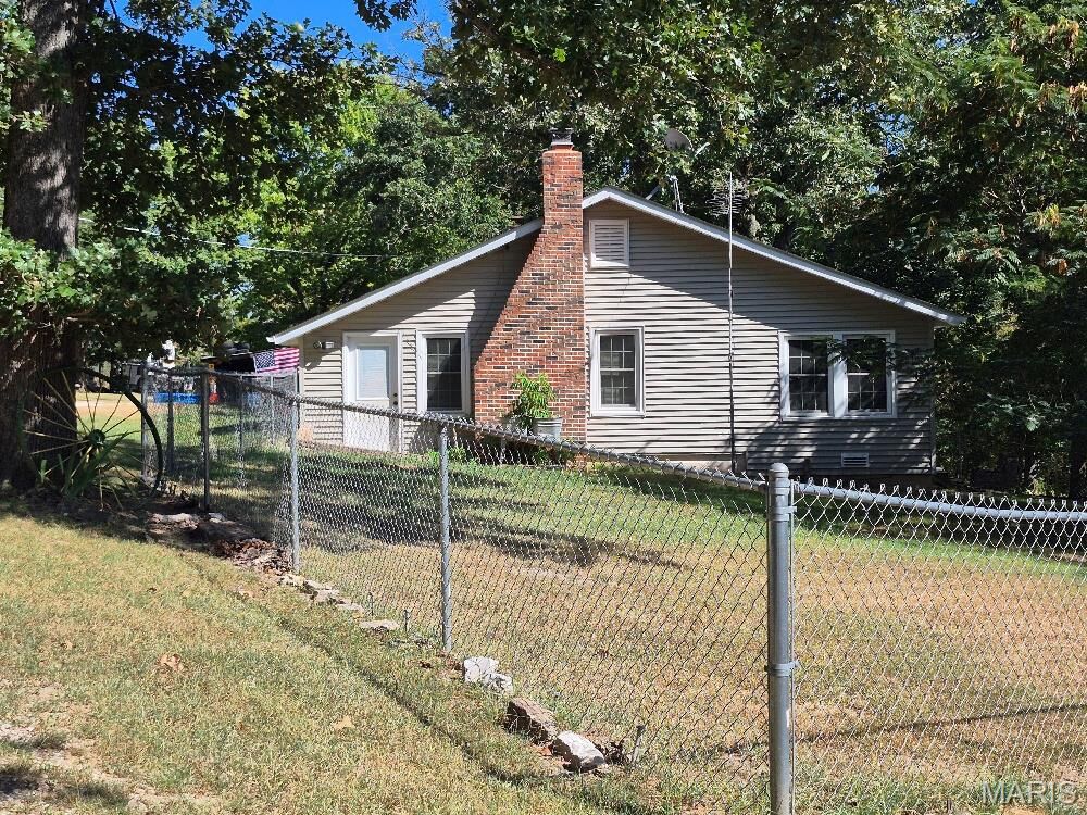 Property Photo: 14098 Charter Church Road MO 63020