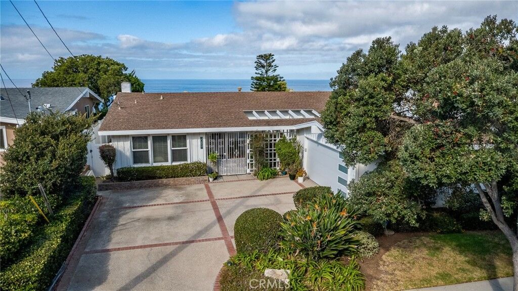 Property Photo:  30857 Rue Valois  CA 90275 