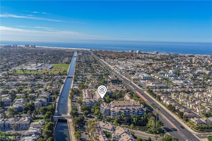 Property Photo:  20331 Bluffside 307  CA 92646 