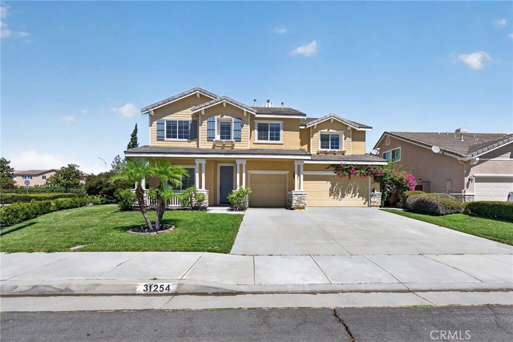 Property Photo:  31254 Kestrel  CA 92596 