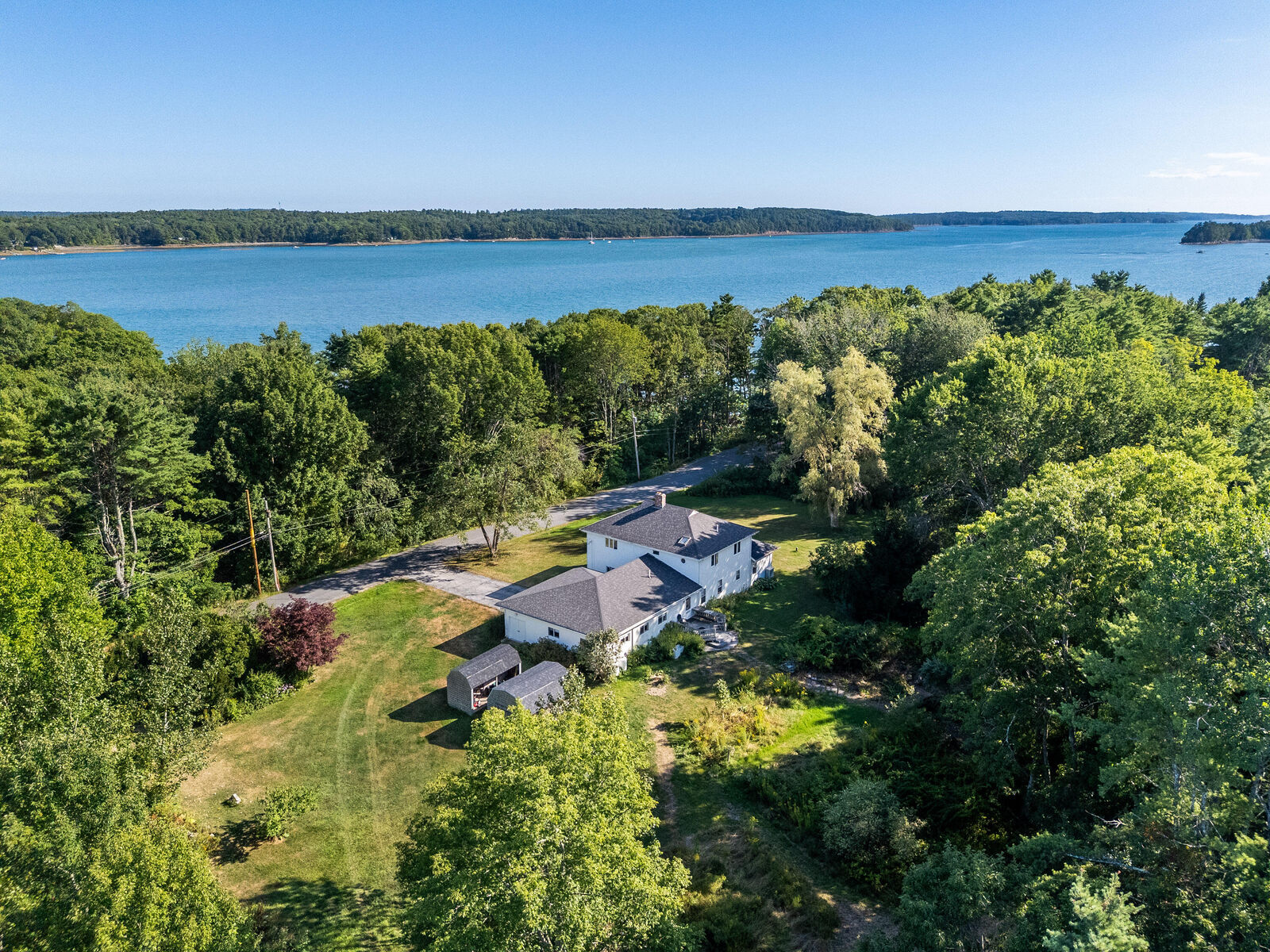 Property Photo:  290 Simpsons Point Road  ME 04011 