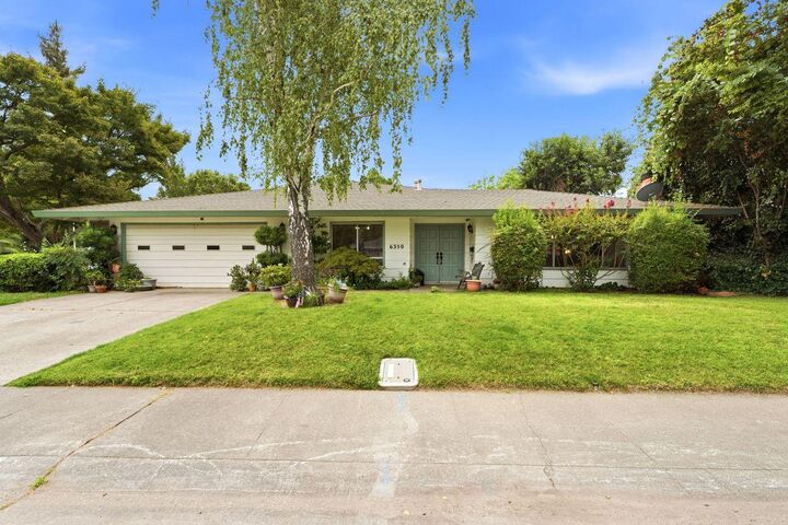 Property Photo:  593 Lelandhaven Way  CA 95831 