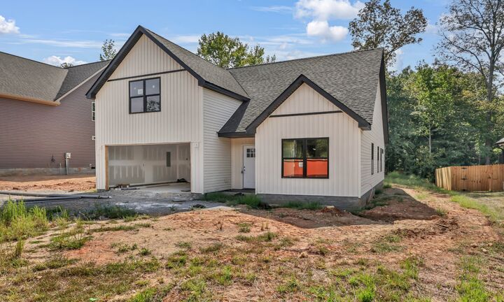 Property Photo:  277 Wayne Hall Rd  TN 37040 