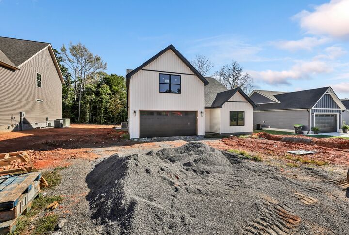 Property Photo:  277 Wayne Hall Rd  TN 37040 
