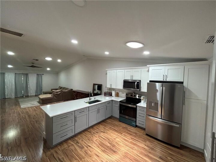 Property Photo:  17745 Grande Bayou Court  FL 33908 