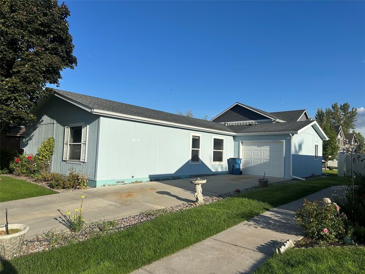 Property Photo: 2454 McIntosh Loop MT 59801