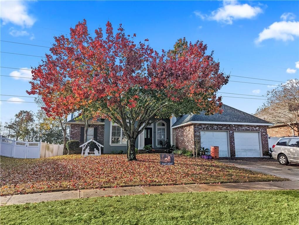 Property Photo:  311 Spartan Loop  LA 70458 