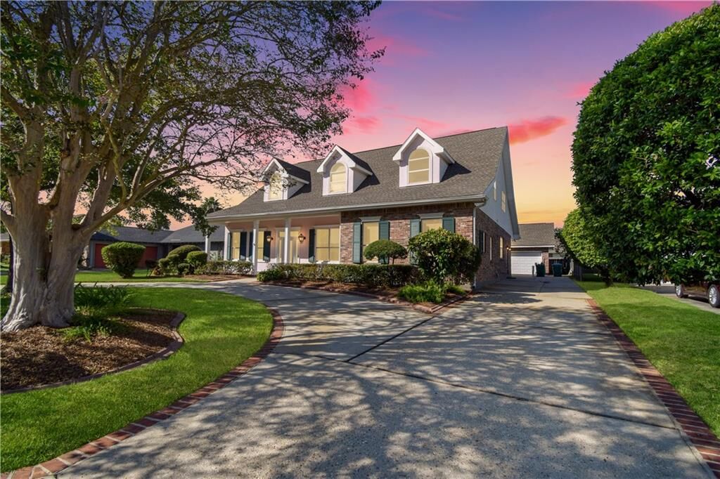 Property Photo:  66 Chateau Rothchild Drive  LA 70065 