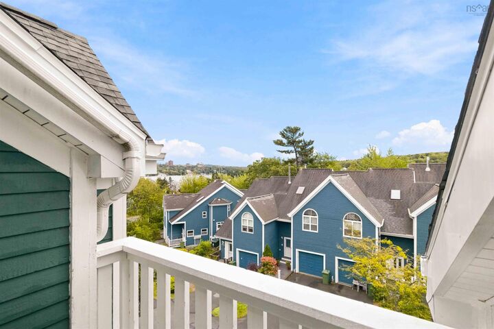 Property Photo:  252 Spinnaker Drive  NS B3N 3C6 