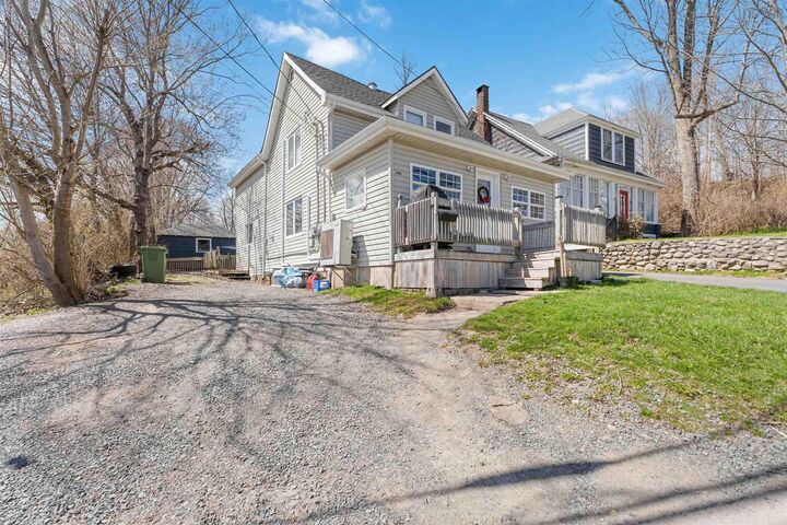 Property Photo:  886 King Street  NS B0N 2T0 