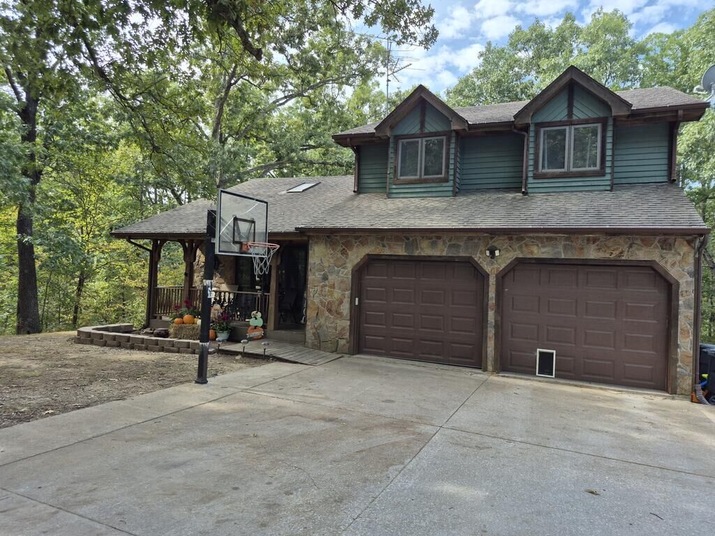 Property Photo: 21609 Lake Wood Trail MO 63501