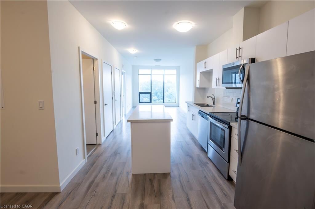 Property Photo: 690 King Street W 521 ON N2H 5L8