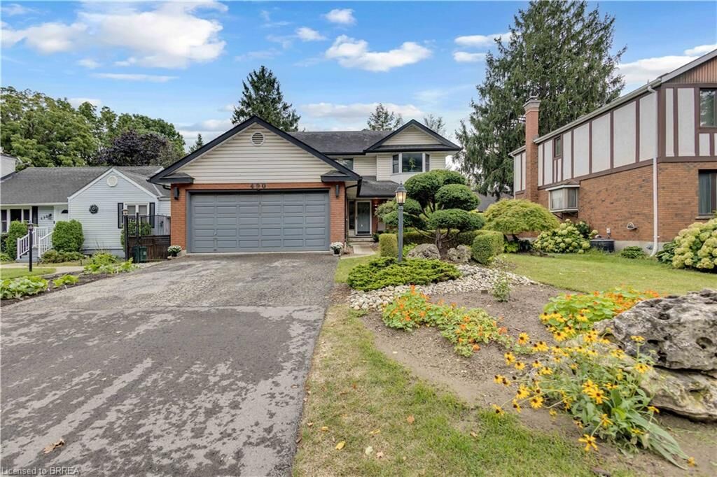Property Photo: 490 Devonshire Avenue ON N4S 5P8