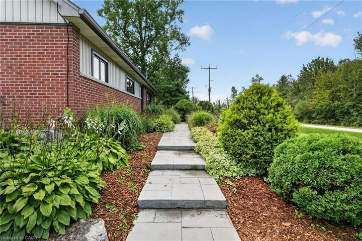 Property Photo:  1216 Cataract Road  ON L3B 5N5 
