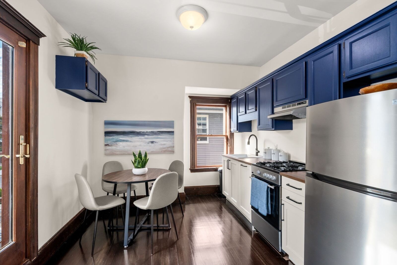 Property Photo:  37 Hewlett St 2  MA 02131 