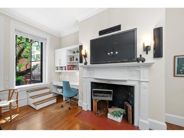 Property Photo:  280 Commonwealth Avenue 108  MA 02116 