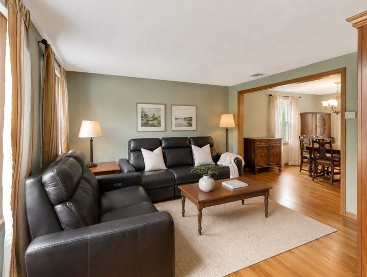 Property Photo:  31 Nelson Way  MA 02048 