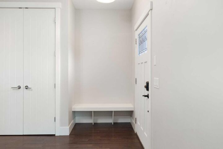 Property Photo:  388 Quarry Park Boulevard SE  AB T2C 5M9 
