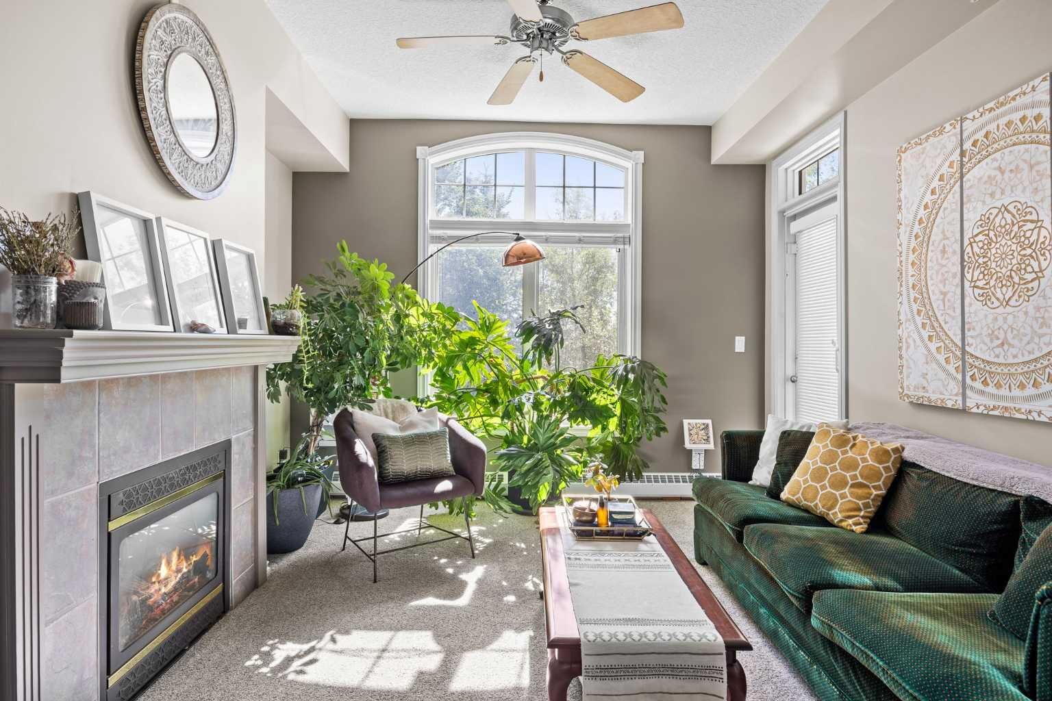 Property Photo:  1888 Signature Park SW 1206  AB T3H 4Z1 
